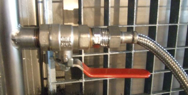 Stiefelwaschanlage mit Abtropf-Wanne – Bild 8